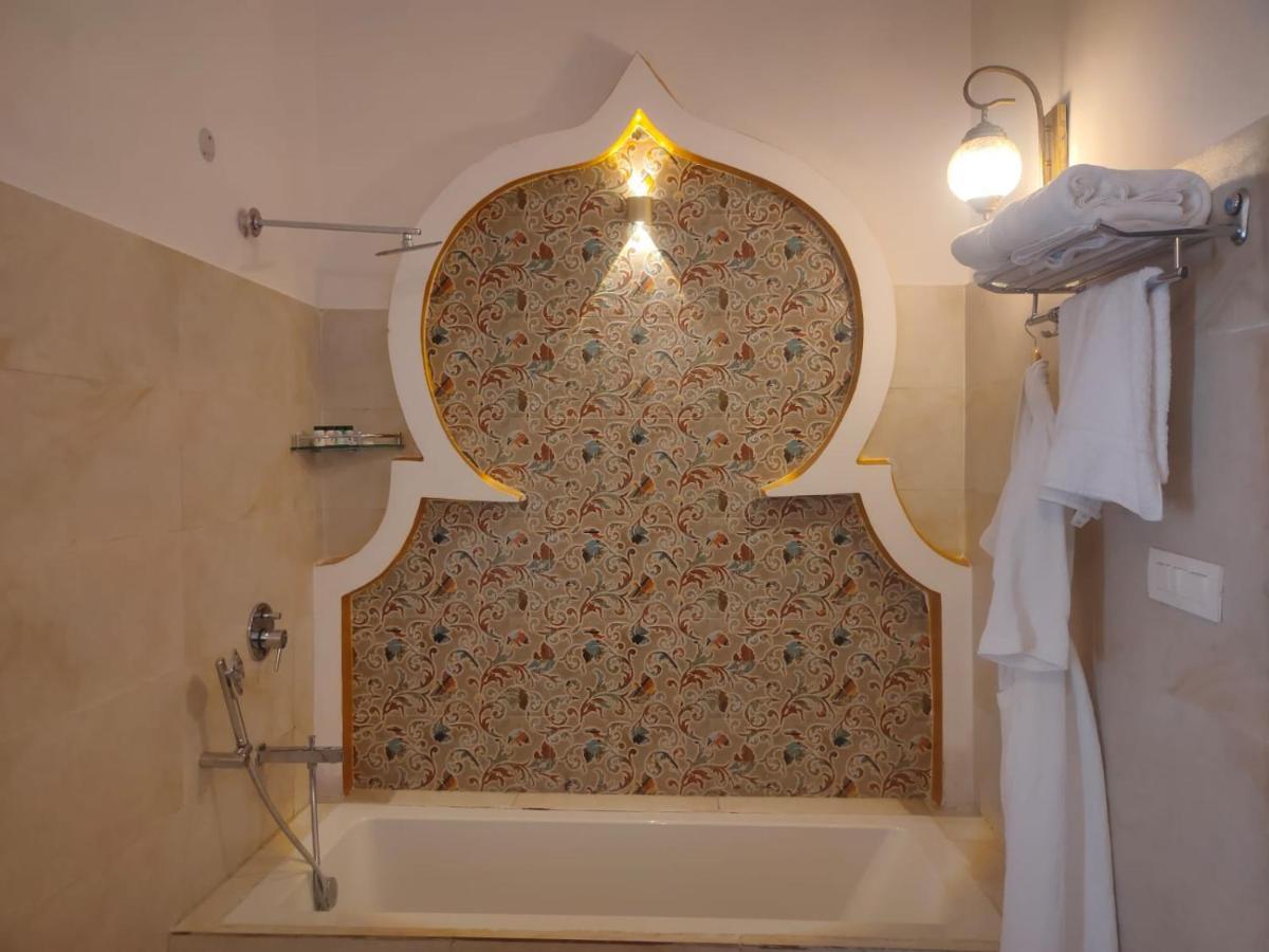 The Neeraj Ganga Heritage Palace Rishīkesh Zewnętrze zdjęcie