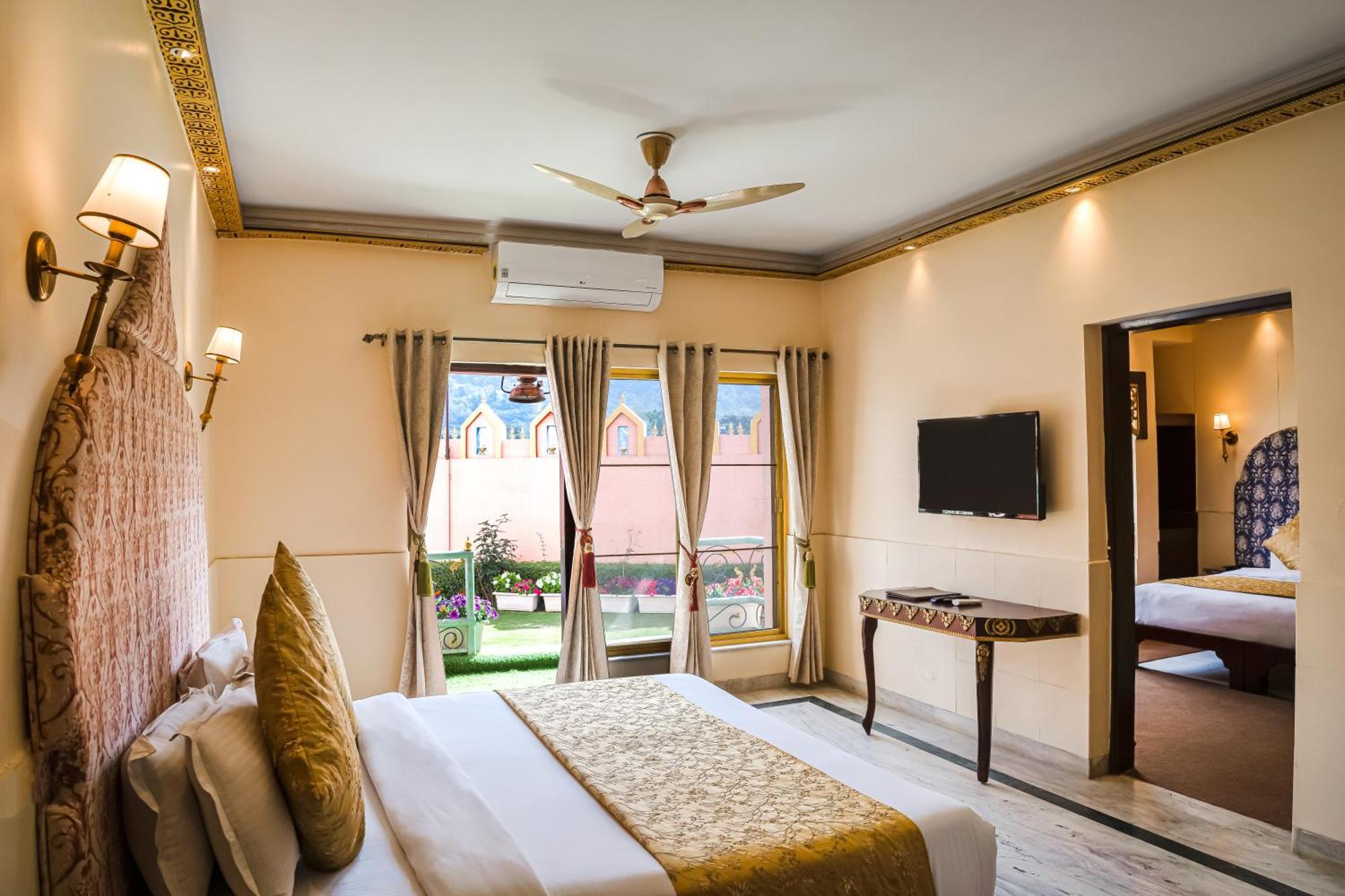 The Neeraj Ganga Heritage Palace Rishīkesh Zewnętrze zdjęcie