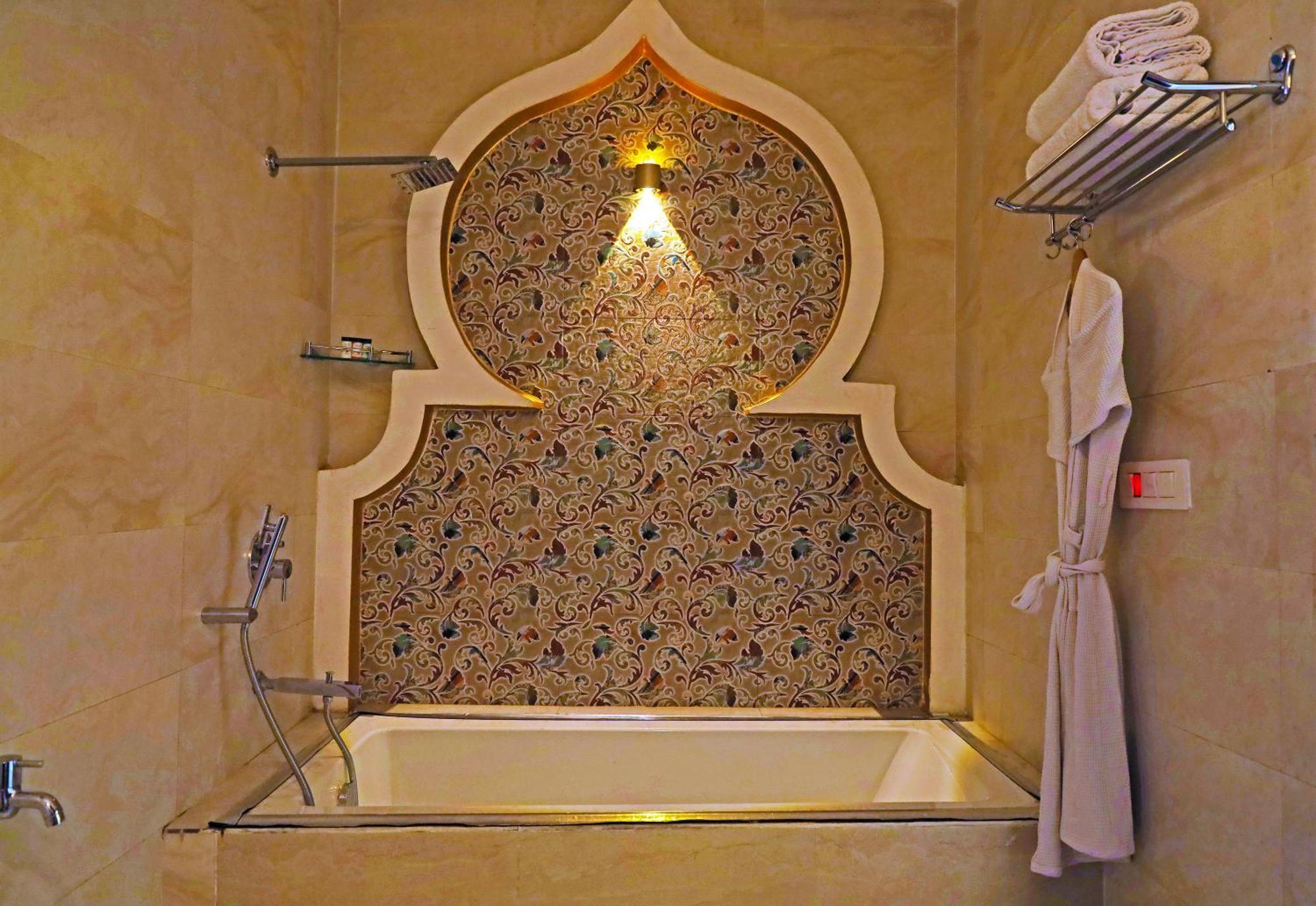The Neeraj Ganga Heritage Palace Rishīkesh Zewnętrze zdjęcie